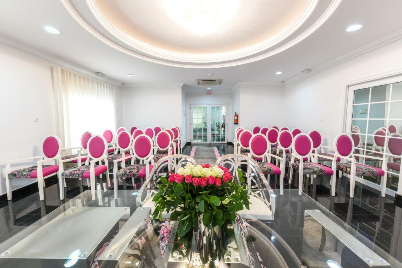 Hotel Florenca Λουάντα Εξωτερικό φωτογραφία
